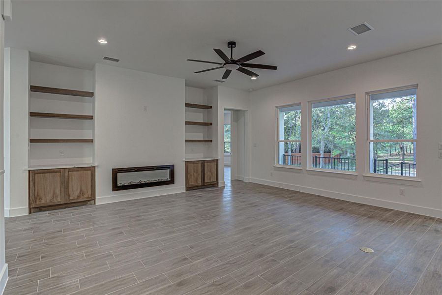 Spacious, unfurnished interior of a new home in , Bastrop (Image 29). Spacious, unfurnished interior of a new home in , Bastrop (Image 29).