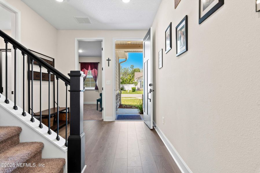 Furnished interior view inside a new home in Woodbridge, Fernandina Beach (Image 12).