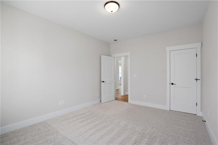 Spacious, unfurnished interior of a new home in , Dawsonville (Image 47).