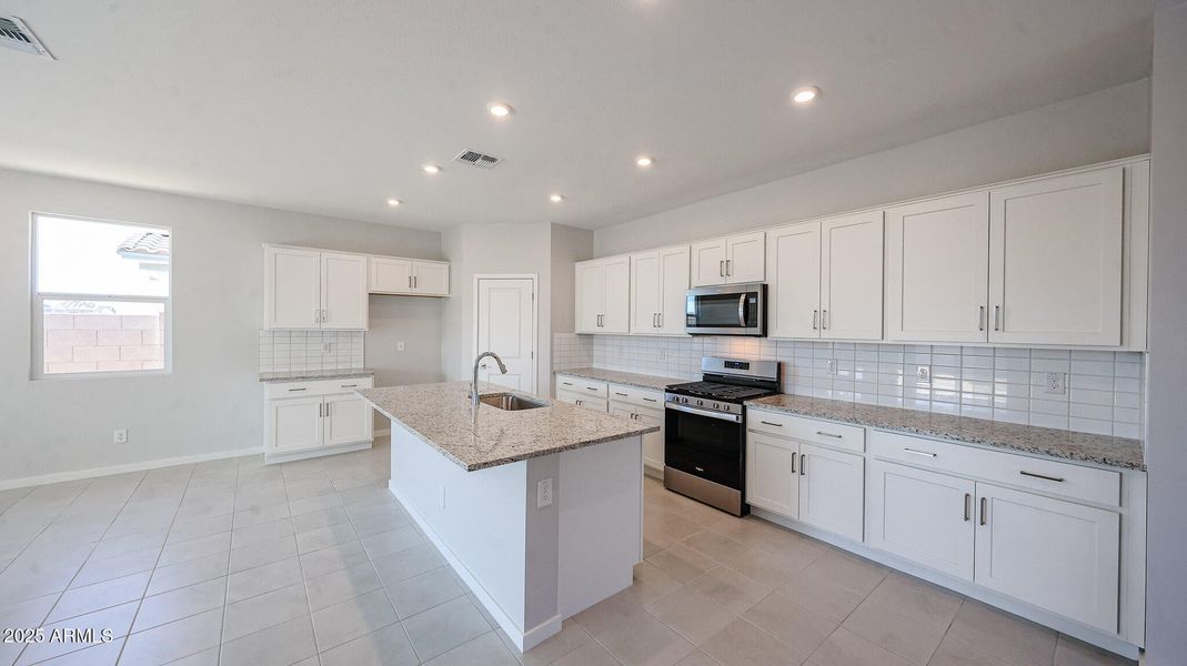 10_new-home-for-sale_Phoenix-West-Valley 10_new-home-for-sale_Phoenix-West-Valley