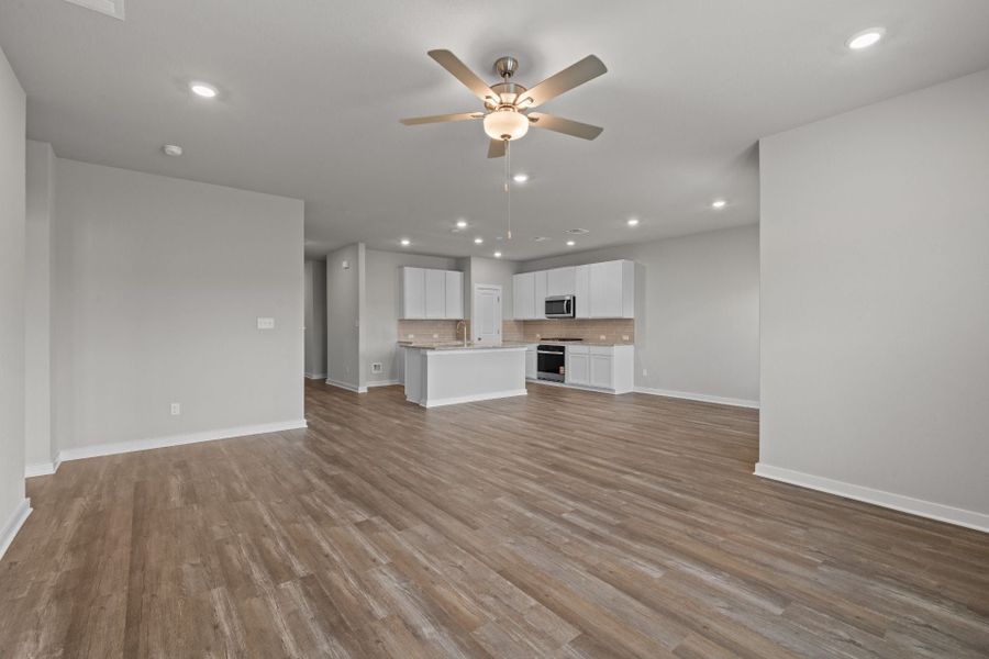 2,341sf New Home in Cedar Creek, TX.  - Slide 15