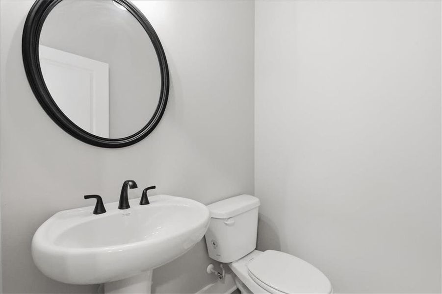 Furnished interior view inside a new home in , Monroe (Image 13).