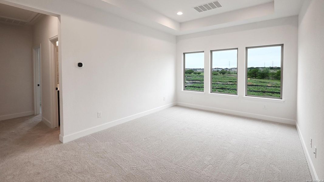 Spacious, unfurnished interior of a new home in The Parklands, Schertz (Image 19). Spacious, unfurnished interior of a new home in The Parklands, Schertz (Image 19).