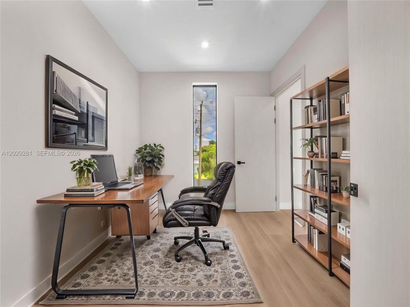 Furnished interior view inside a new home in , Hollywood (Image 9).