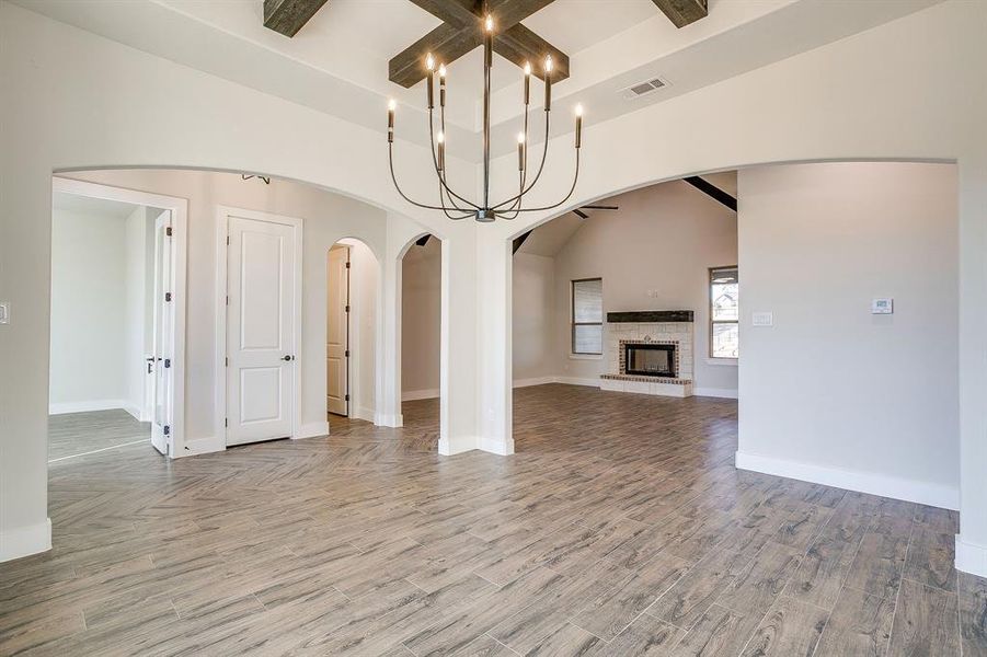 Spacious, unfurnished interior of a new home in , Springtown (Image 13).