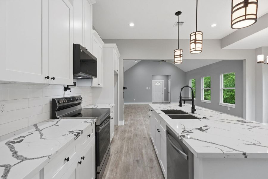 Furnished interior view inside a new home in , Willis (Image 14).