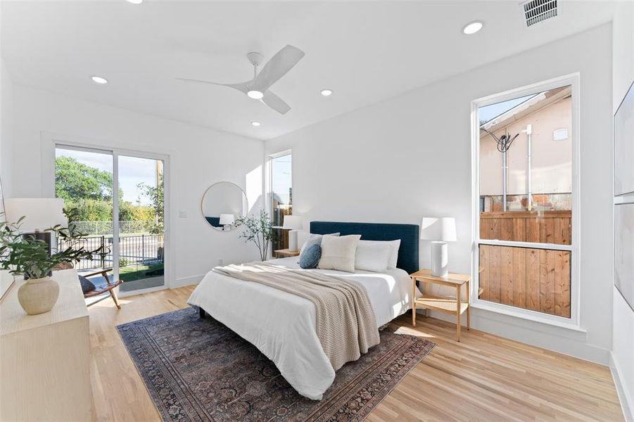 Furnished interior view inside a new home in , Dallas (Image 31).