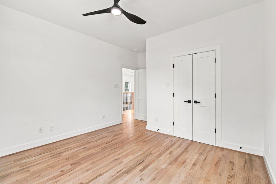 Spacious, unfurnished interior of a new home in , Houston (Image 41).