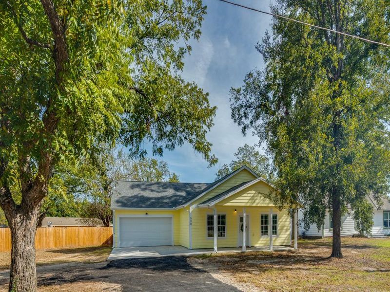 Image 28 of a home in . Image 28 of a home in .