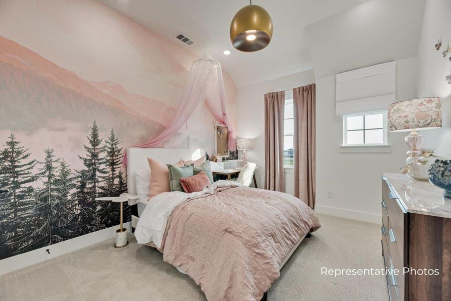 Representative furnished interior of a home built from the Grand Riverside by Grand Homes in Grand Oaks, Celina (Image 17).