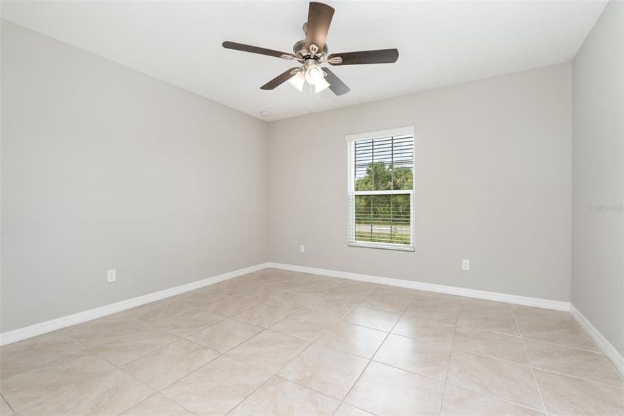 Spacious, unfurnished interior of a new home in , Palm Bay (Image 15).