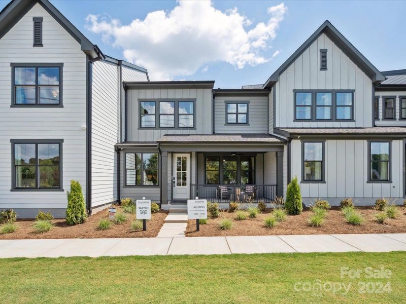 The Allison at Seven Oaks Model Home *actual finishes, structural options, color scheme, and orientation varies on this home. Furniture not included