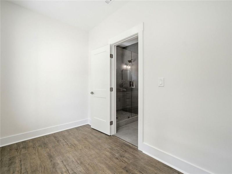 Spacious, unfurnished interior of a new home in , Marietta (Image 50).