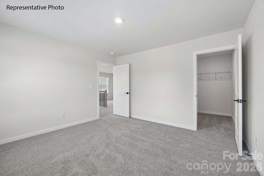 Spacious, unfurnished interior of a new home in Oak Grove Hill, Huntersville (Image 22).