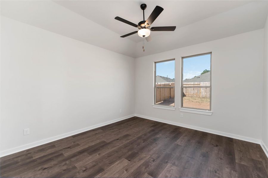 Spacious, unfurnished interior of a new home in Magnolia Springs, Montgomery (Image 15).