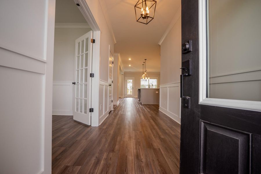 Image 41 of a home in Hewing Farms.