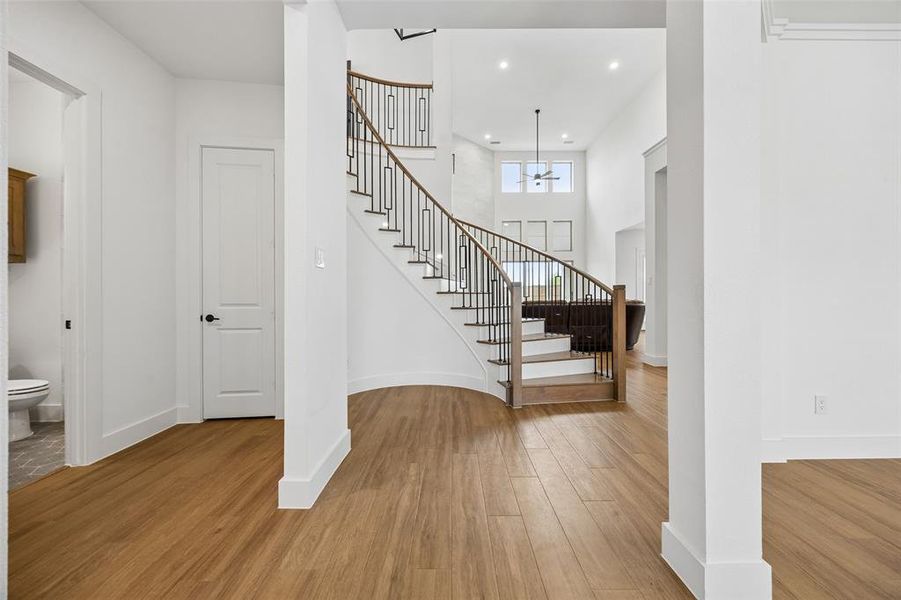 Spacious, unfurnished interior of a new home in Cambridge Estates, Prosper (Image 37). Spacious, unfurnished interior of a new home in Cambridge Estates, Prosper (Image 37).