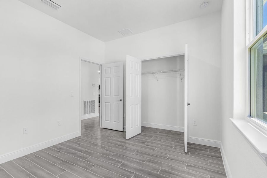 Spacious, unfurnished interior of a new home in Cape Coral, Cape Coral (Image 24). Spacious, unfurnished interior of a new home in Cape Coral, Cape Coral (Image 24).