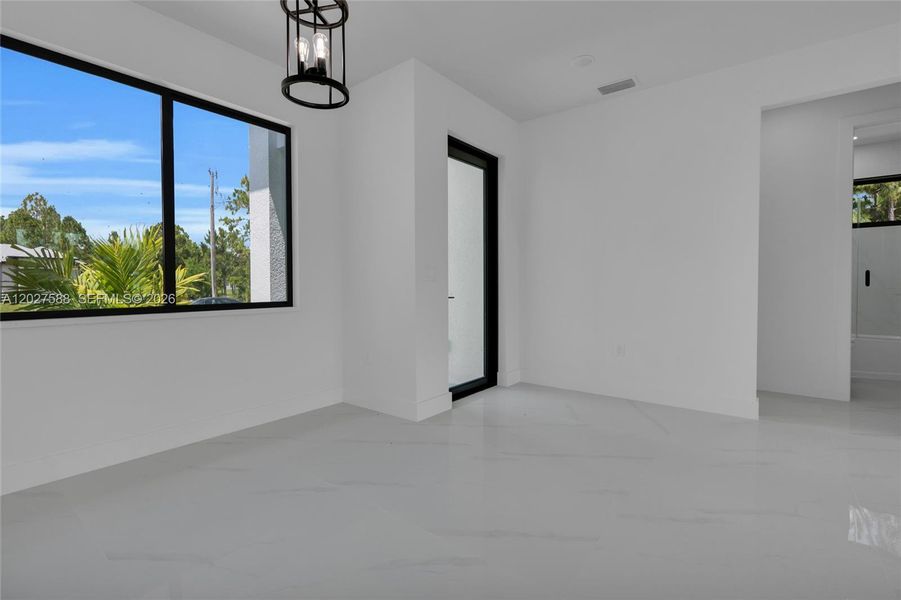 Spacious, unfurnished interior of a new home in , Lehigh Acres (Image 22).