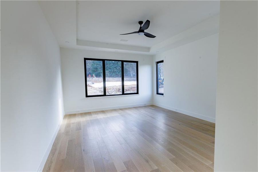 Spacious, unfurnished interior of a new home in , Suwanee (Image 85).
