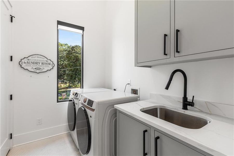Furnished interior view inside a new home in , Brookhaven (Image 36).