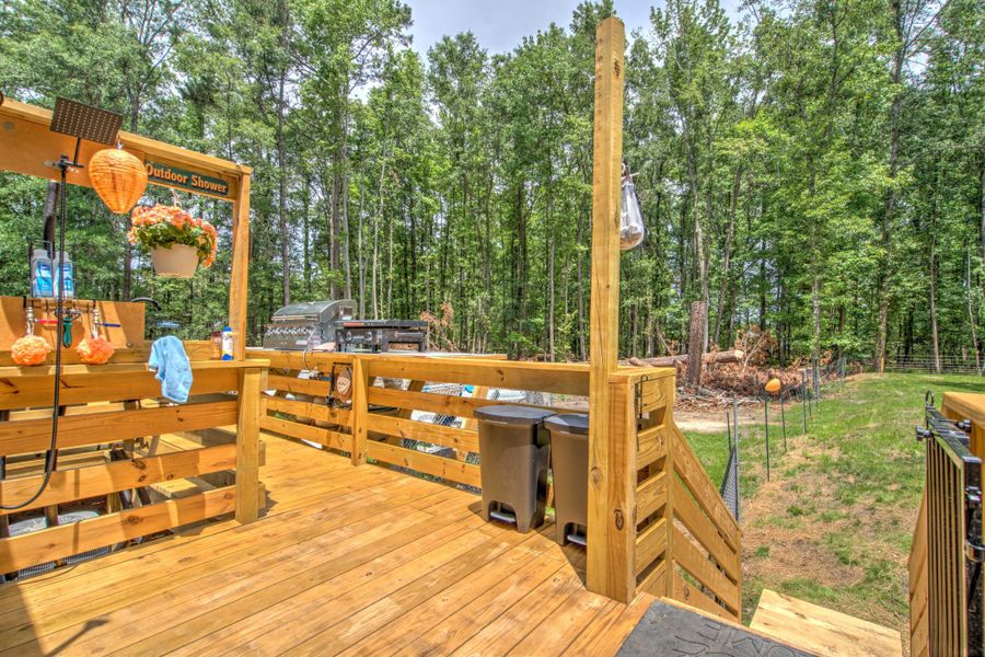 Community amenities in , Summerton (Image 42).