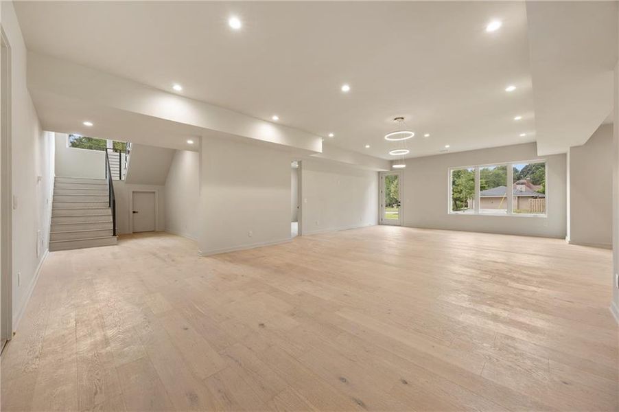 Spacious, unfurnished interior of a new home in , Sandy Springs (Image 66). Spacious, unfurnished interior of a new home in , Sandy Springs (Image 66).