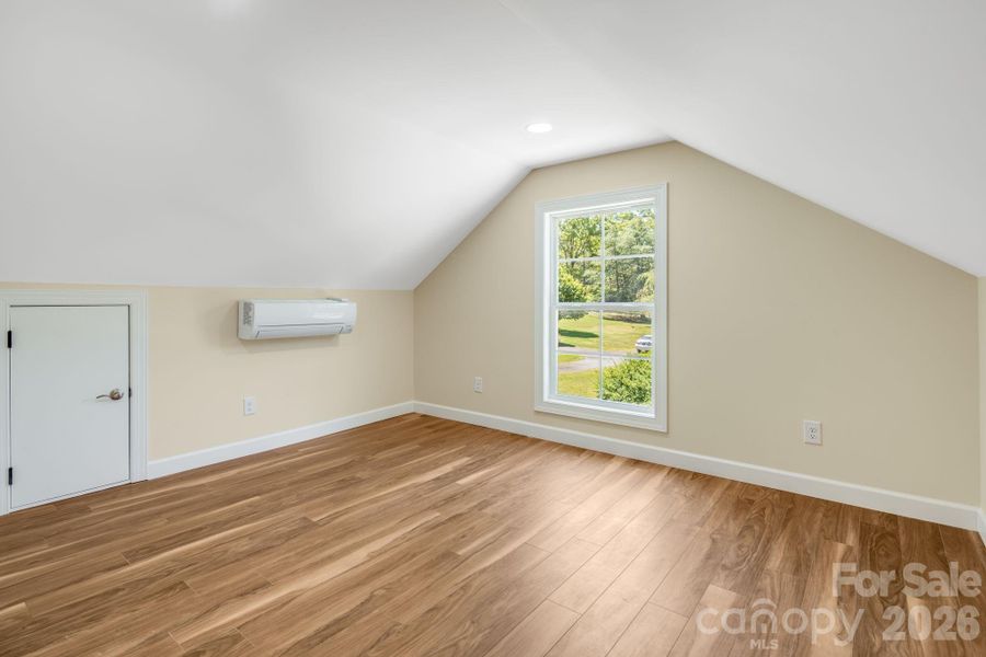Spacious, unfurnished interior of a new home in , Forest City (Image 25).