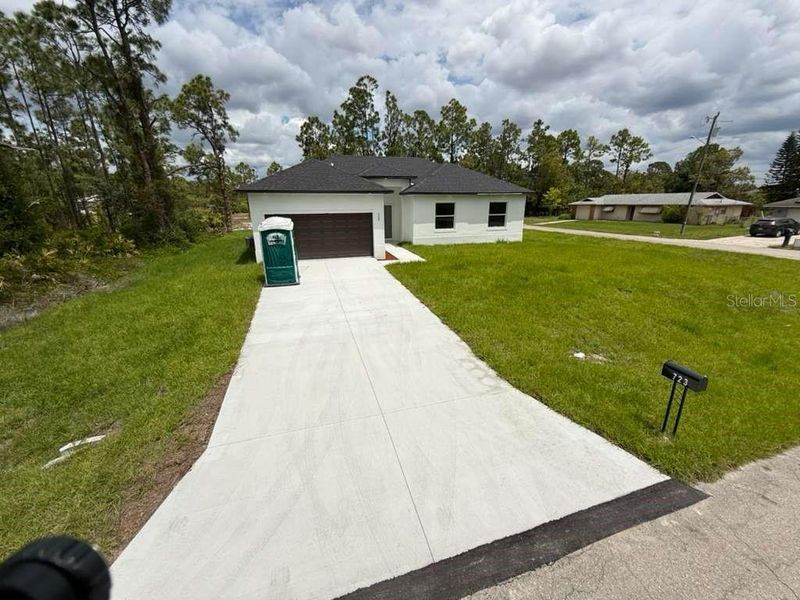 Image 43 of a home in . Image 43 of a home in .