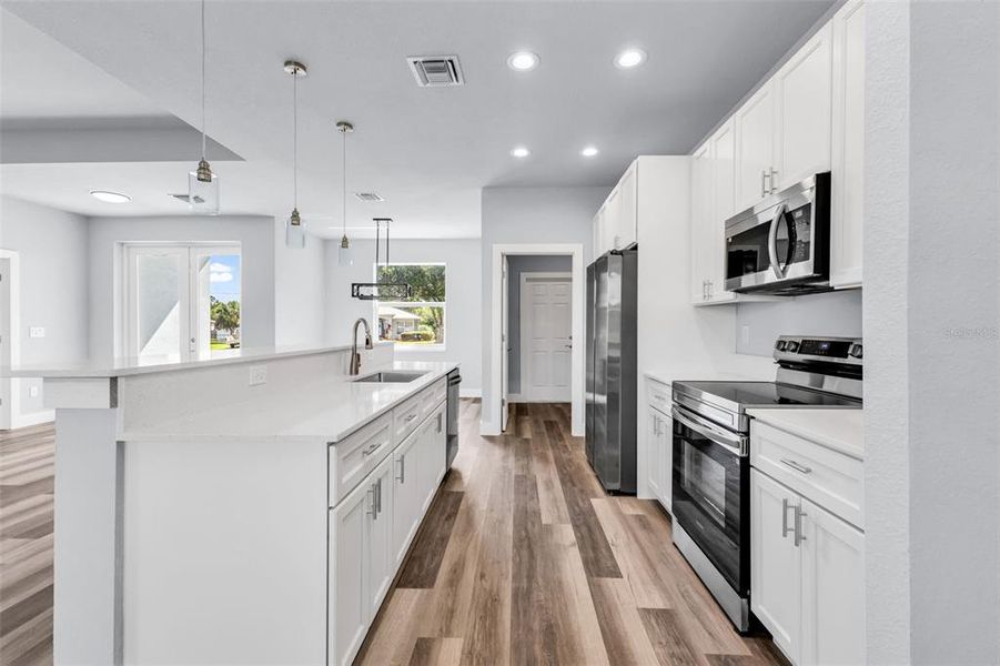 Furnished interior view inside a new home in , Punta Gorda (Image 4). Furnished interior view inside a new home in , Punta Gorda (Image 4).