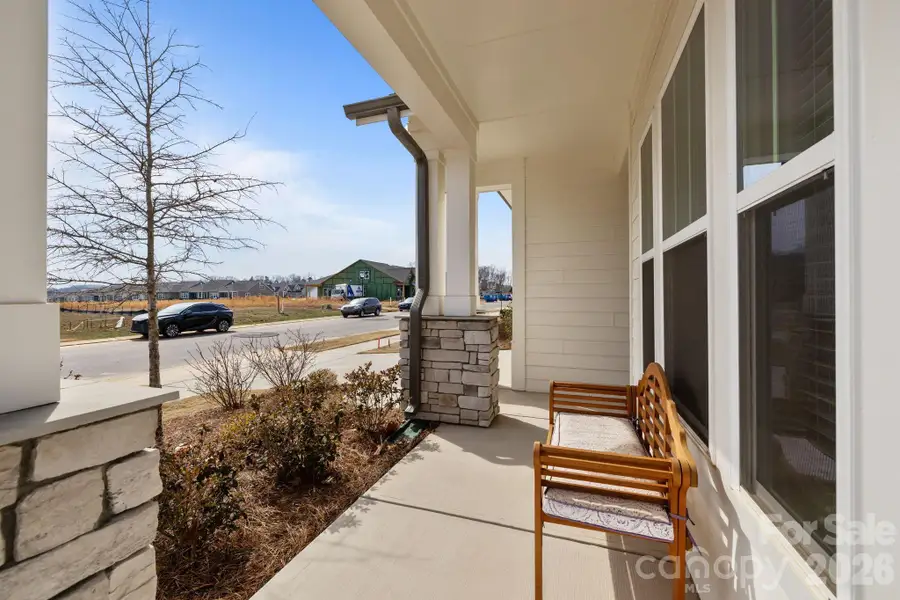 Exterior details and patio area of a home in Encore at Streamside - Classic Series, Waxhaw (Image 23).