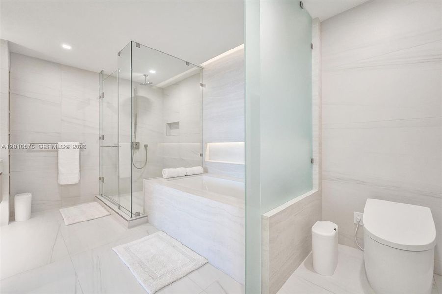 Furnished interior view inside a new home in , Pompano Beach (Image 17).
