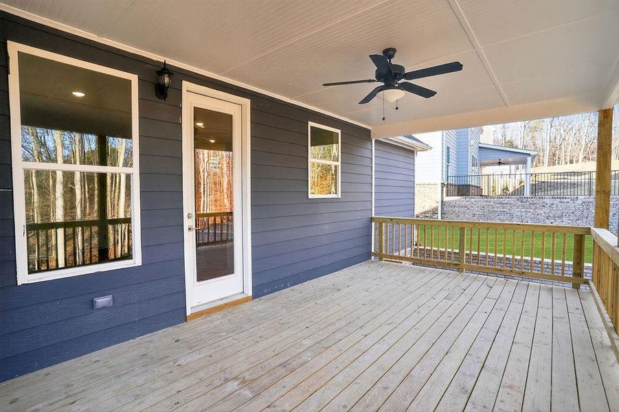 Exterior details and patio area of a home in , Gainesville (Image 17).