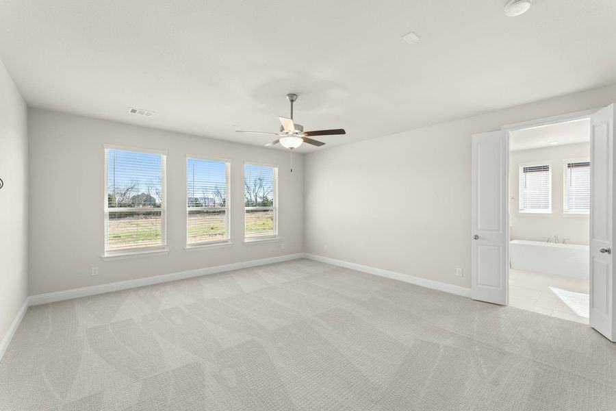 Spacious, unfurnished interior of a new home in Heritage, McLendon-Chisholm (Image 30). Spacious, unfurnished interior of a new home in Heritage, McLendon-Chisholm (Image 30).