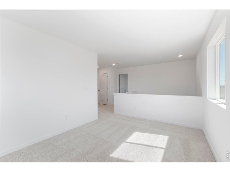 Spacious, unfurnished interior of a new home in Granary, Johnstown (Image 18).