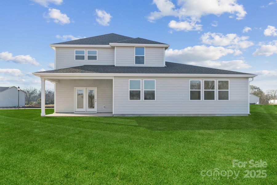 Exterior details and patio area of a home in Stonemill, Monroe (Image 3).