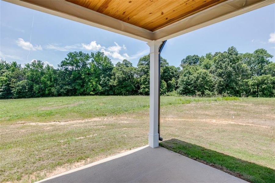 Exterior details and patio area of a home in , Hartwell (Image 3).