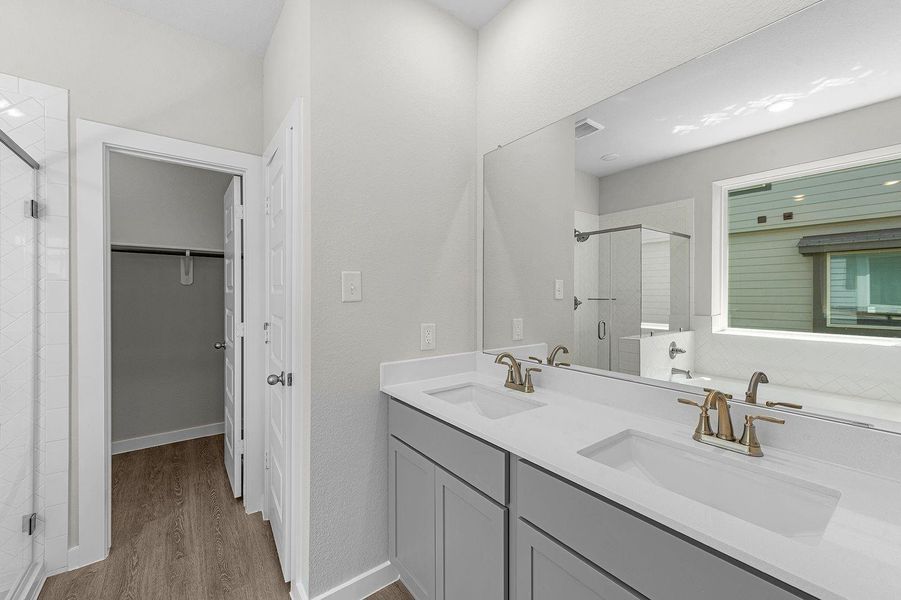 Furnished interior view inside a new home in Lexington Heights, Willis (Image 9).