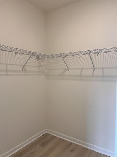 Spacious, unfurnished interior of a new home in , Summerville (Image 12).