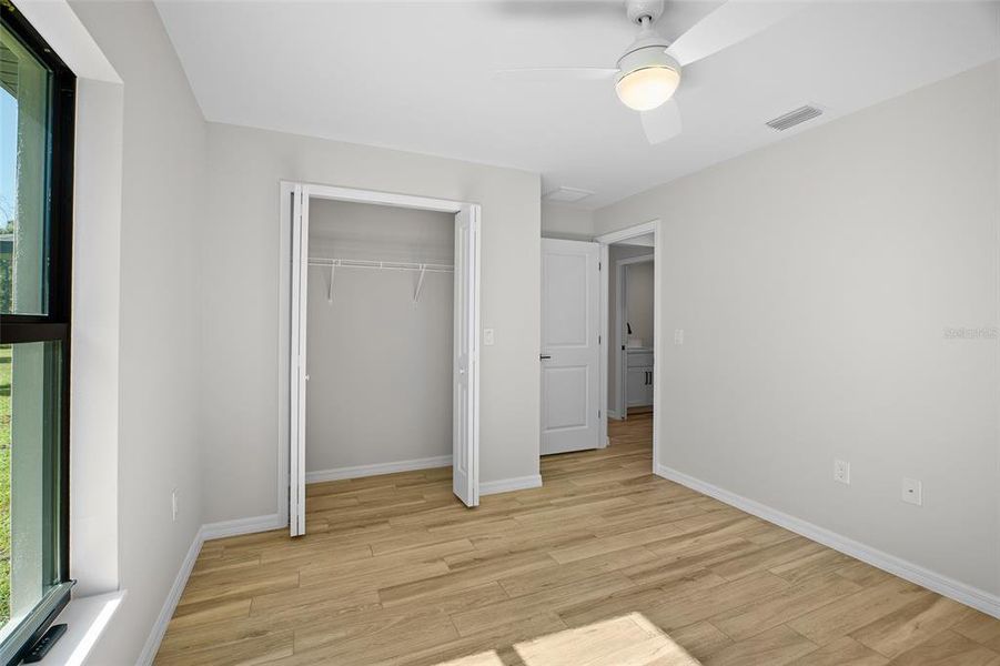 Spacious, unfurnished interior of a new home in , North Port (Image 33).