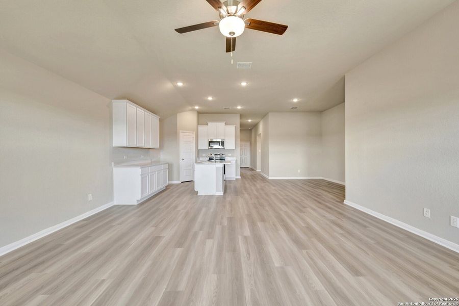 Spacious, unfurnished interior of a new home in Greenspoint Heights, Seguin (Image 21). Spacious, unfurnished interior of a new home in Greenspoint Heights, Seguin (Image 21).