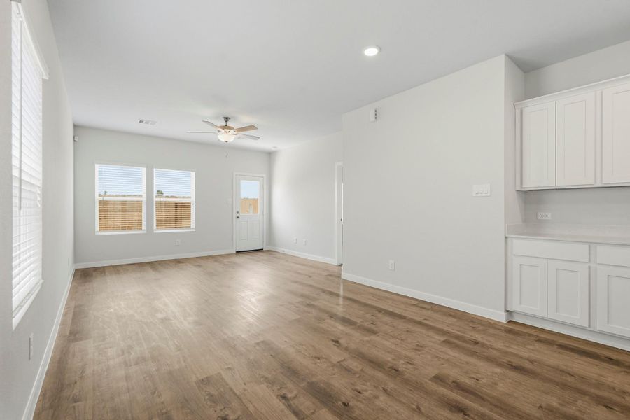Spacious, unfurnished interior of a new home in Northpark South, Porter (Image 15).