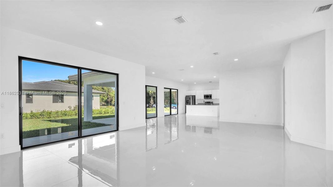 Image 63 of a home in .