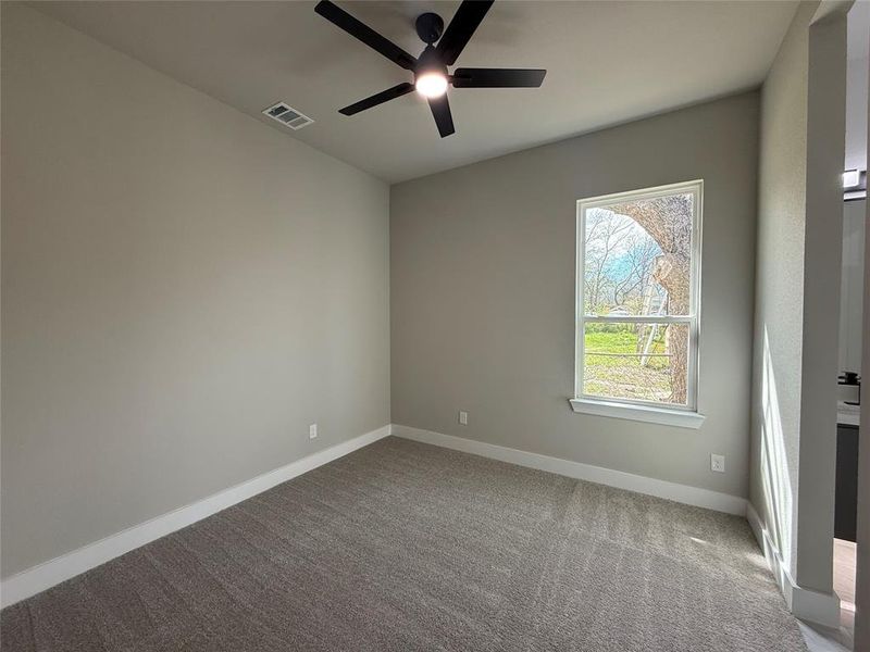 Spacious, unfurnished interior of a new home in , Dallas (Image 18).