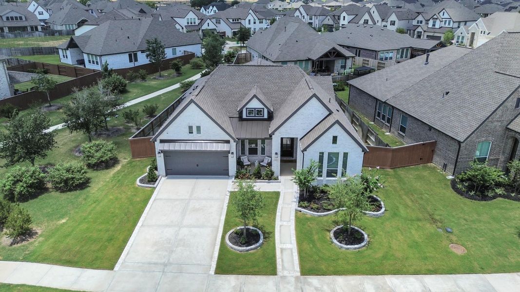 Imagine welcoming your family and friends to your new home Imagine welcoming your family and friends to your new home