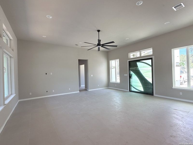 Spacious, unfurnished interior of a new home in , Spring Branch (Image 12).