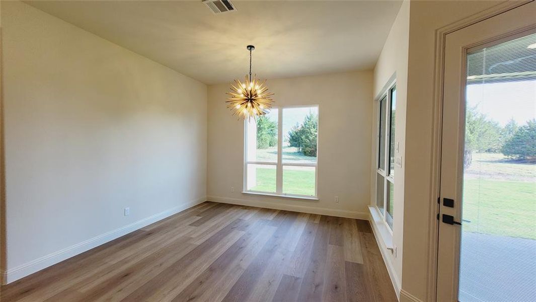 Spacious, unfurnished interior of a new home in , Midlothian (Image 27).