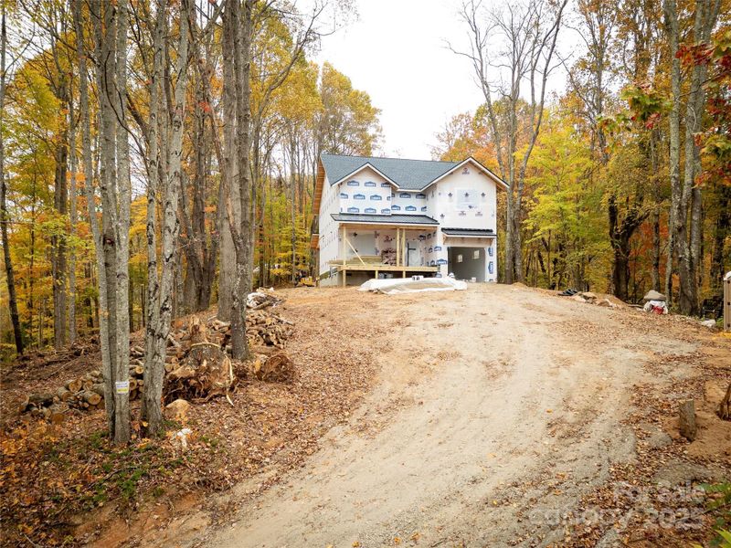 Image 9 of a home in .