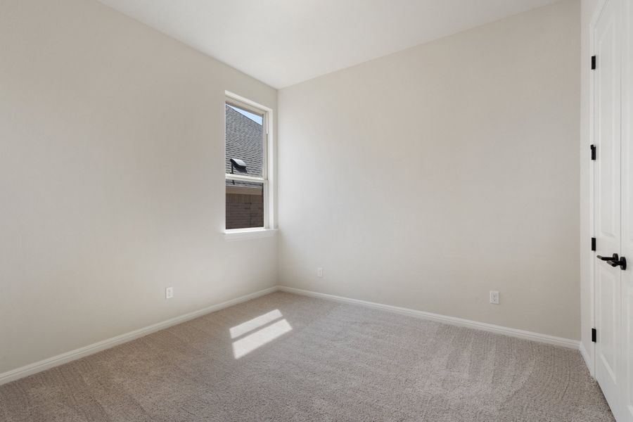 Representative unfurnished interior of a home built from the Sawgrass by Ashton Woods in Berry Creek Highlands, Georgetown (Image 19). Representative unfurnished interior of a home built from the Sawgrass by Ashton Woods in Berry Creek Highlands, Georgetown (Image 19).
