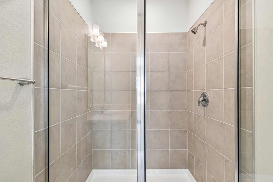 The Shelmer - Owner's Bath The Shelmer - Owner's Bath
